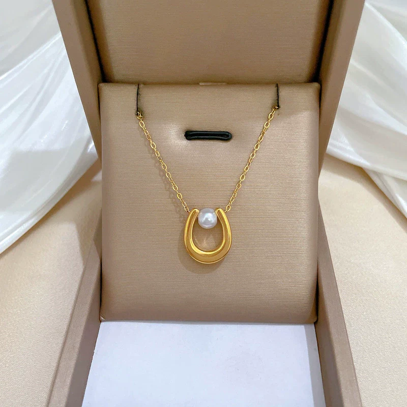 Titanium Steel Ushaped Pearl Necklace With Geometric Pattern Electroplating For Unisex Cartoon And Plant Flowers Style