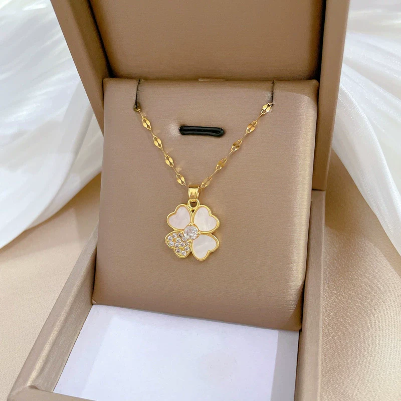 Titanium Steel Women's Cartoon Geometric Diamond Inlaid Clavicle Necklace With Shell Lucky Grass Flower Pendant - Image 3