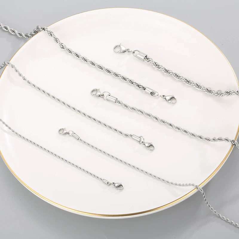 Unisex Hip Hop Fashion Button Rope Titanium Steel And Stainless Steel Twist Chain Necklace With Geometric Pattern And Electroplating Treatment - Image 4