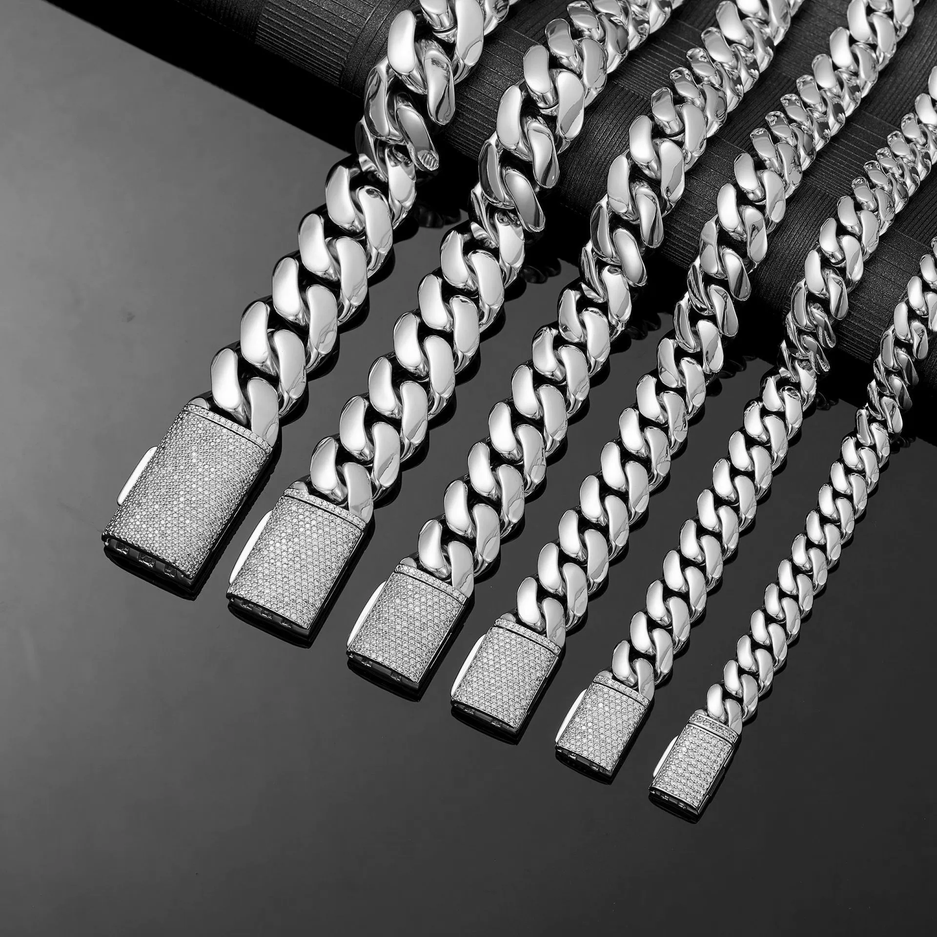 Unisex Stainless Steel Geometric Cuban Chain Necklace Polished With Zircon Diamond Buckle - Image 3