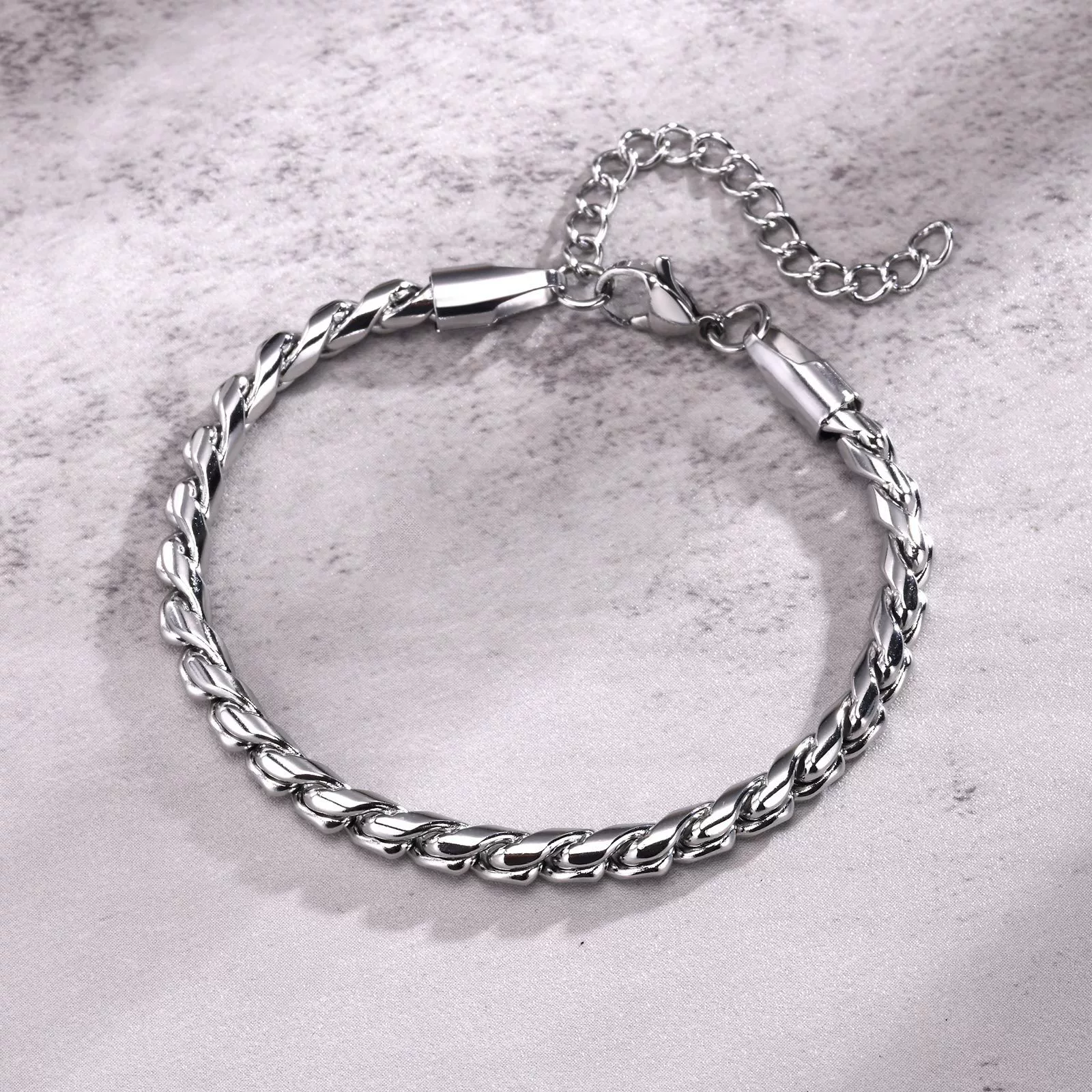 Unisex Stainless Steel Handmade Chain With Retro Old Twist Geometric Square Design And Electroplating - Image 7