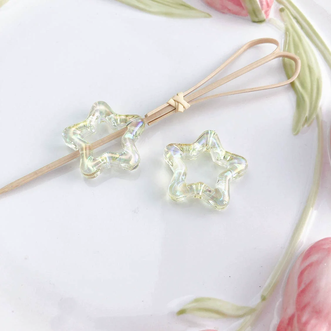 Uvplated Acrylic Photo Frame Love Stars Diy Handmade String Beads Mobile Phone Chain Pendant Jewelry Clothing Accessories - Image 21