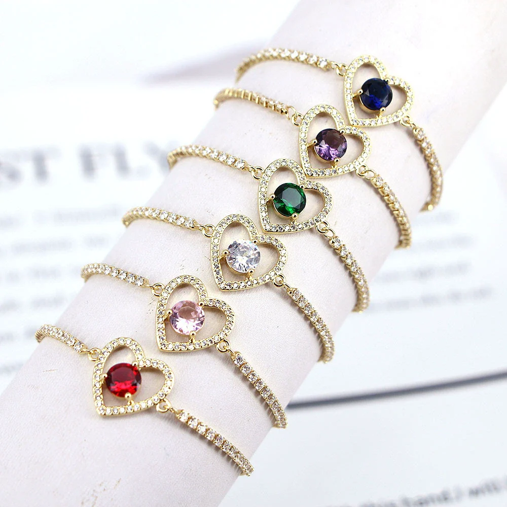 Vintage Simple Heartshaped Copper Women's Electroplated Bracelet - Image 2