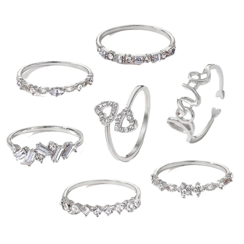 Vintage Women's Star And Moon Ring Set With Rhinestones And Love Letter Geometric Pattern Electroplated - Image 5