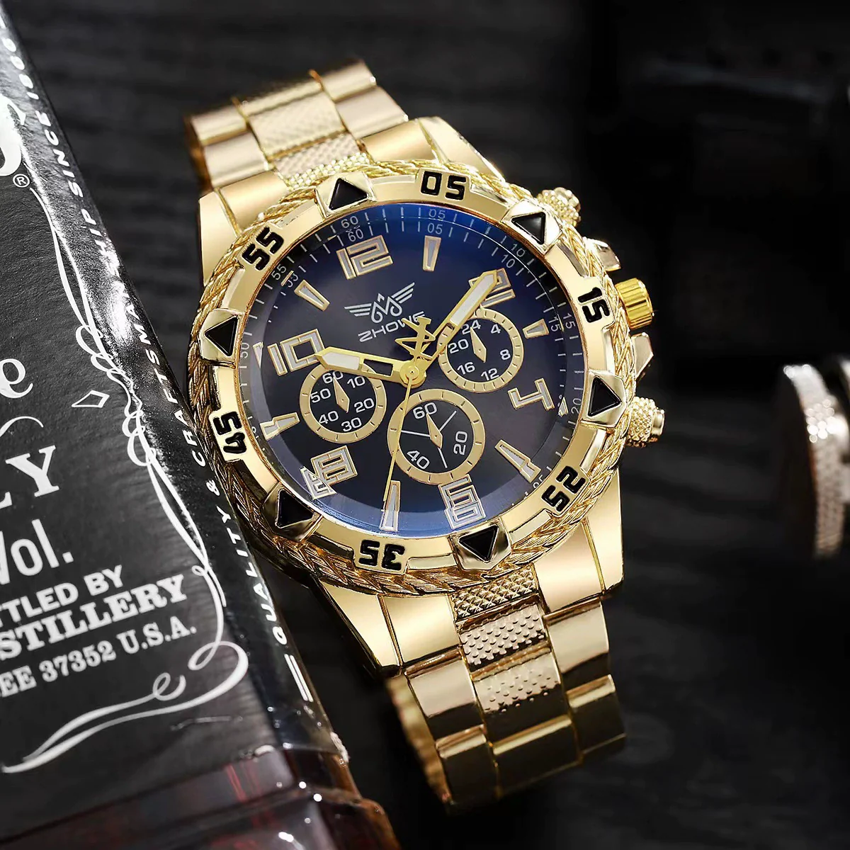 Watch Men's Casual Steel Band Round Dial Alloy Case Quartz Watch - Image 2