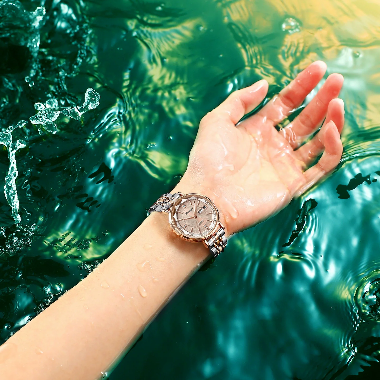 Waterproof Luminous Women's Alloy And Stainless Steel Casual Quartz Watch With Dual Calendar And Round Dial - Image 4