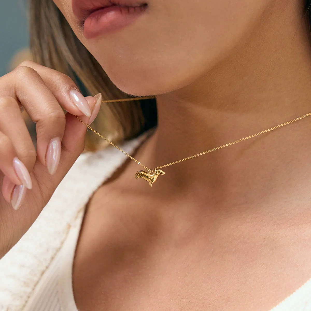 Wholesale 18K Gold Electroplated Stainless Steel Animal Shape Puppy Necklace For Women - Image 2
