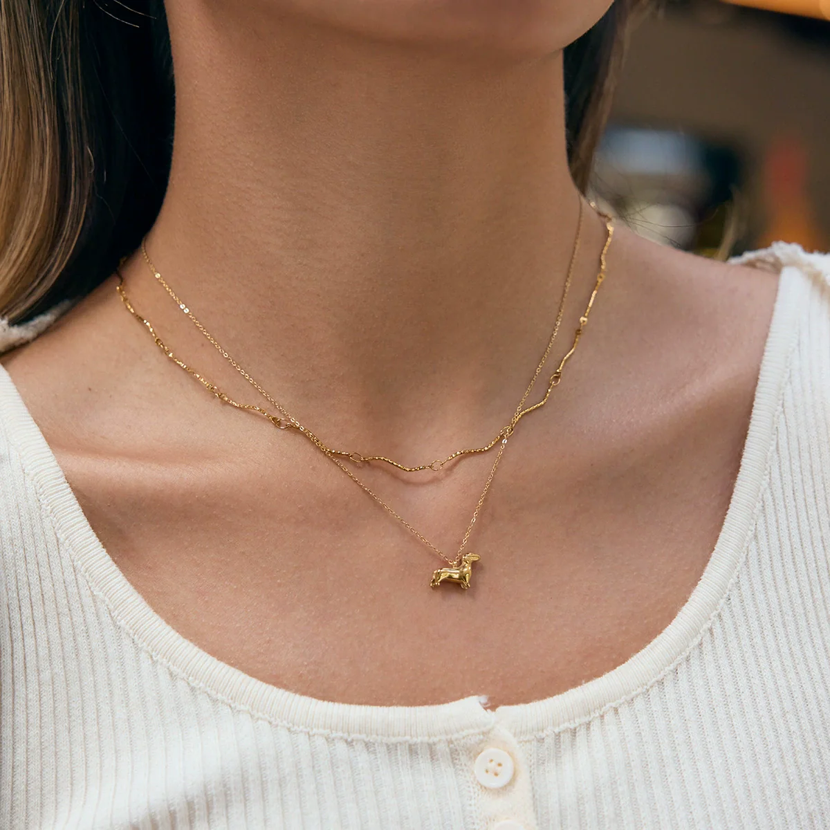 Wholesale 18K Gold Electroplated Stainless Steel Animal Shape Puppy Necklace For Women - Image 3