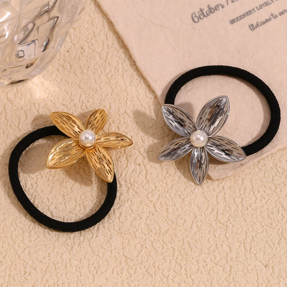 Wholesale 18K Gold Electroplated Stainless Steel Plumeria Imitation Pearl High Elasticity Hair Tie For Women - Image 4