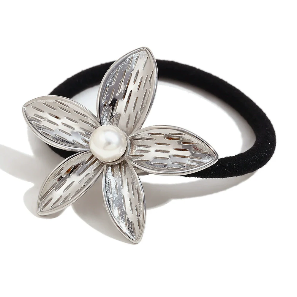 Wholesale 18K Gold Electroplated Stainless Steel Plumeria Imitation Pearl High Elasticity Hair Tie For Women - Image 5
