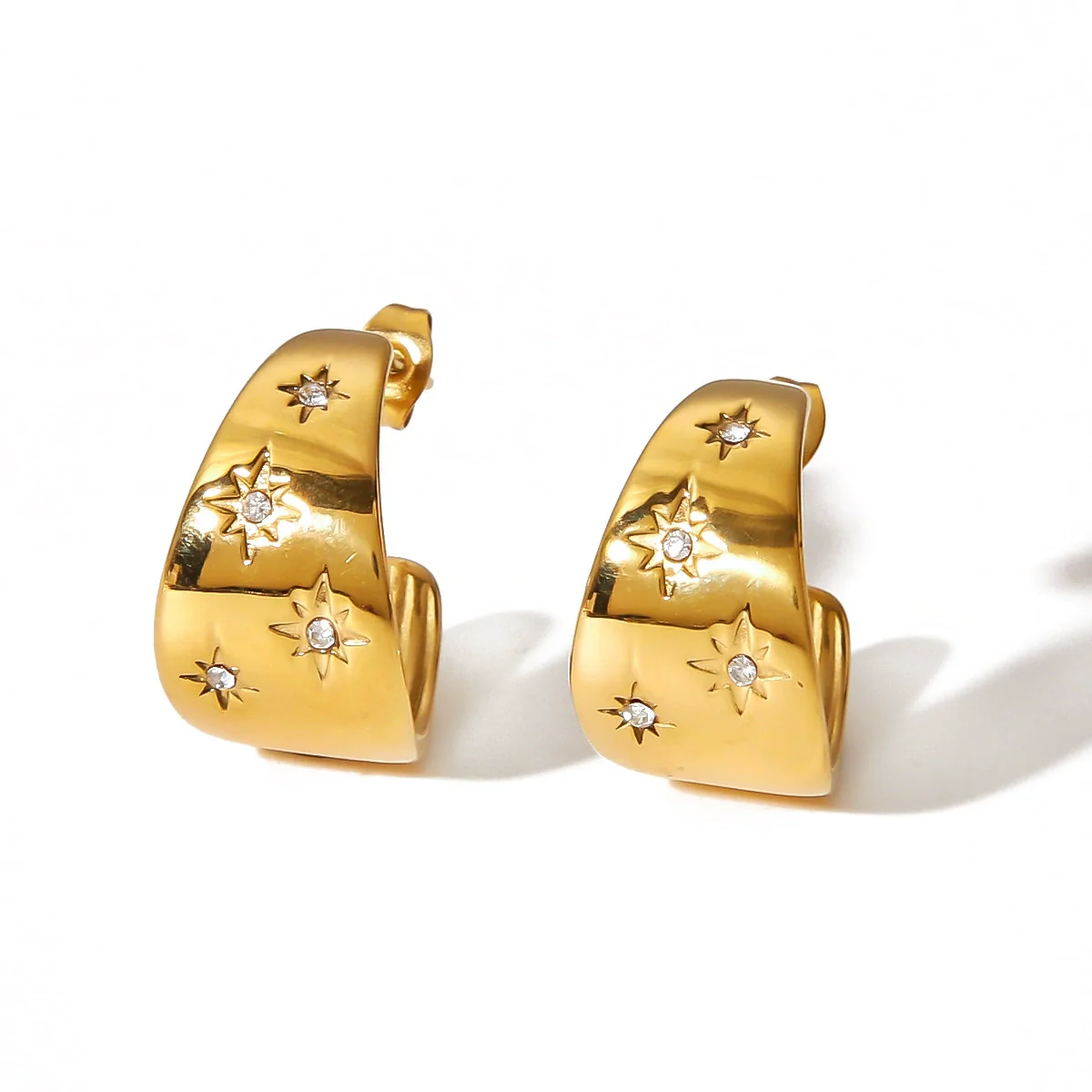 Wholesale 18K Gold Plated Geometric Stainless Steel Earrings For Women - Image 5