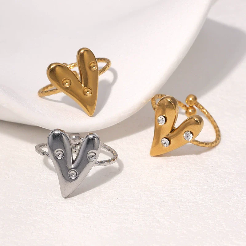 Wholesale 18K Goldplated Heart Shape Simple Stainless Steel Open Ring For Women