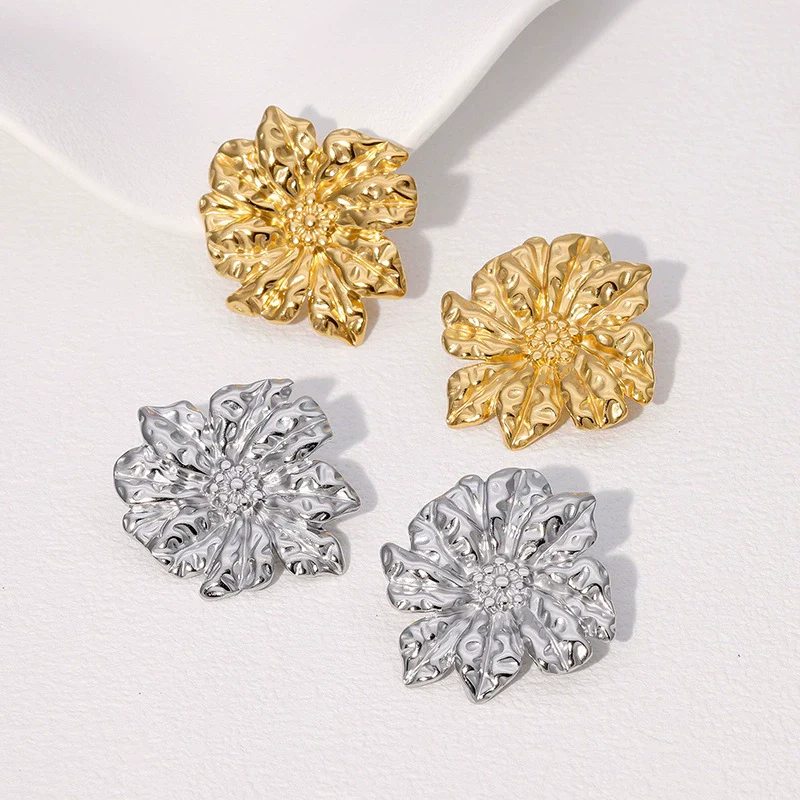 Wholesale 18K Goldplated Stainless Steel Flowershaped Earrings For Women