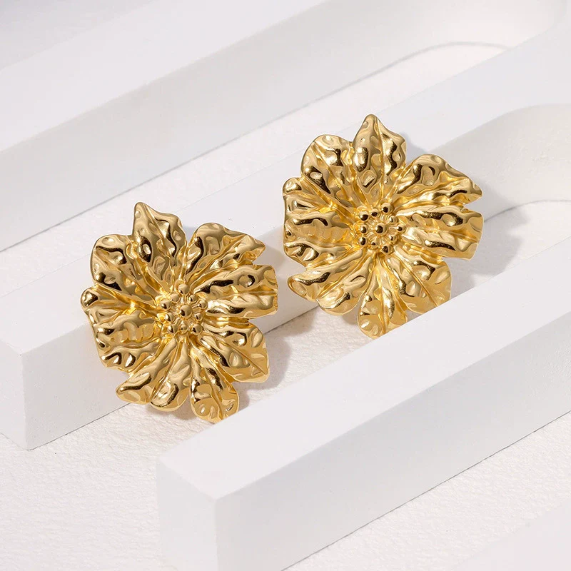 Wholesale 18K Goldplated Stainless Steel Flowershaped Earrings For Women - Image 2