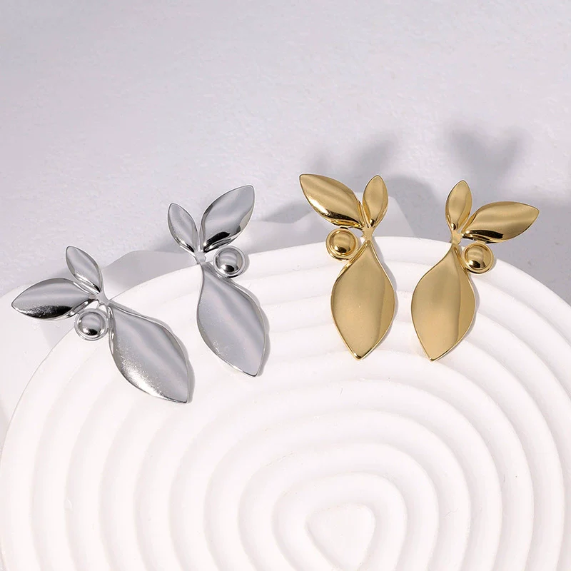 Wholesale 18K Goldplated Stainless Steel Minimalist Leaves Earrings For Women