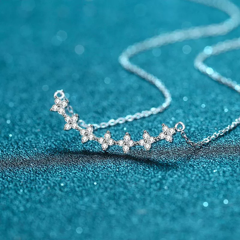 Wholesale 925 Sterling Silver Clavicle Chain With Clover Style Freshwater Pearl And Moissanite Pendant Geometric Pattern Electroplated - Image 2