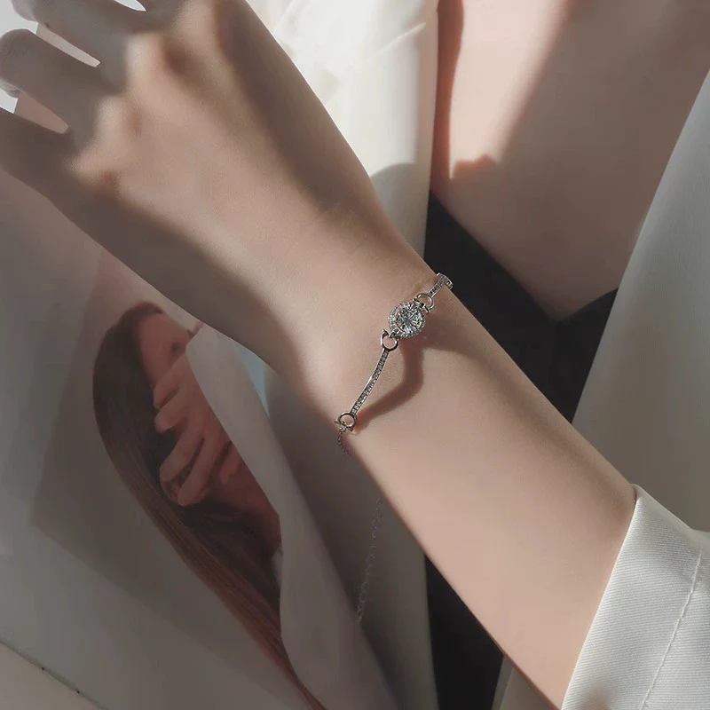 Wholesale 925 Sterling Silver Moissanite Simple Round Women's Bracelet Seiko Light Luxury Geometric Style - Image 2