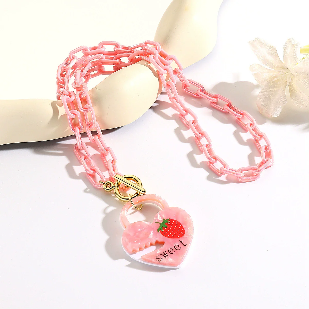 Wholesale Acrylic Women's Small Fresh Necklace With Heart Bow Insects Pattern And Electroplating Treatment - Image 3