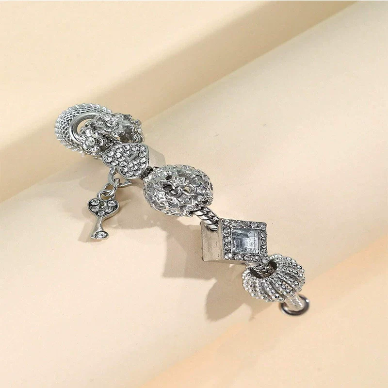 Wholesale Adjustable Electroplated Geometric Heartshaped And Rhombus Alloy Bracelet For Unisex - Image 4