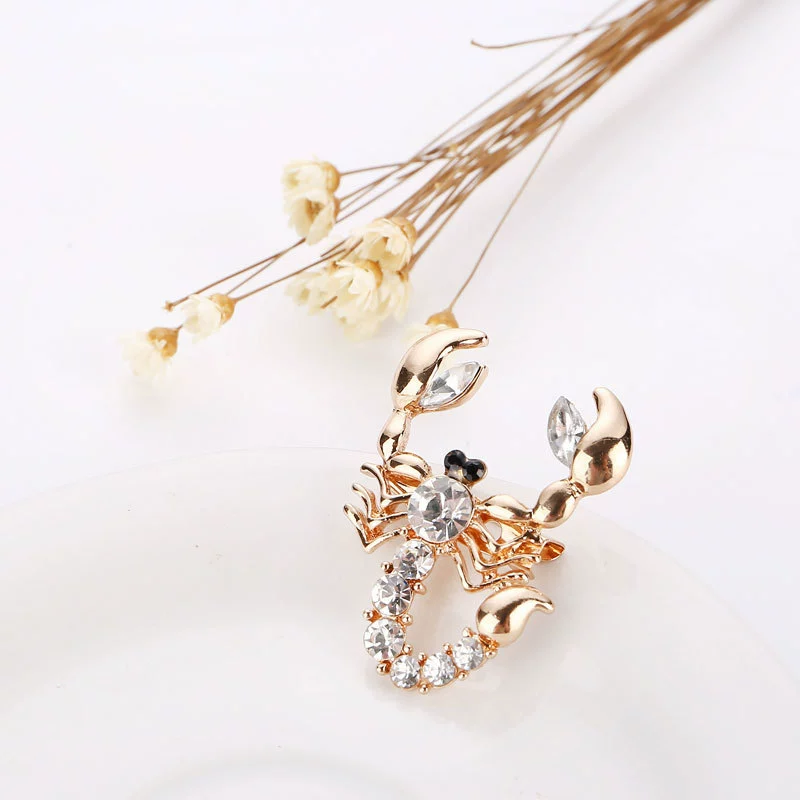 Wholesale Alloy Animal Scorpion Brooch With Electroplating And Diamond For Unisex And Men's Clothing Accessories - Image 3