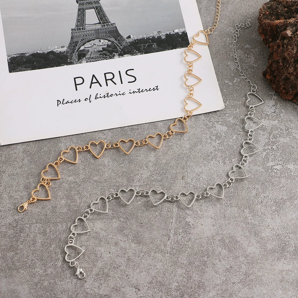 Wholesale Alloy Ball Chain Retro Geometric Heart Hollow Love Necklace With Electroplating - Image 2