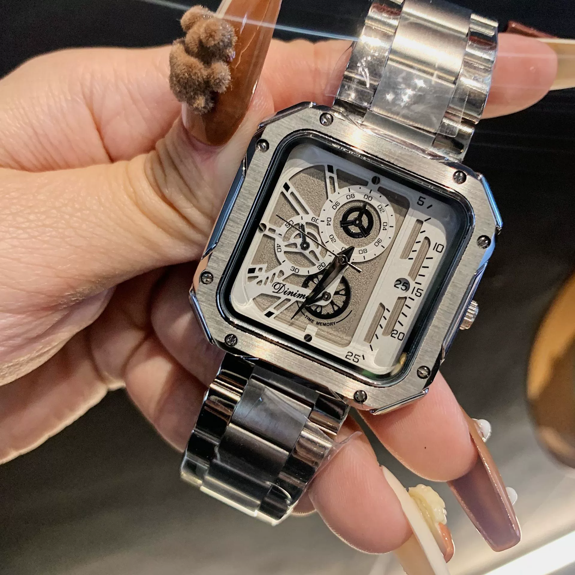 Wholesale Alloy Band Square Casual Watch With Stainless Steel Buckle - Image 8