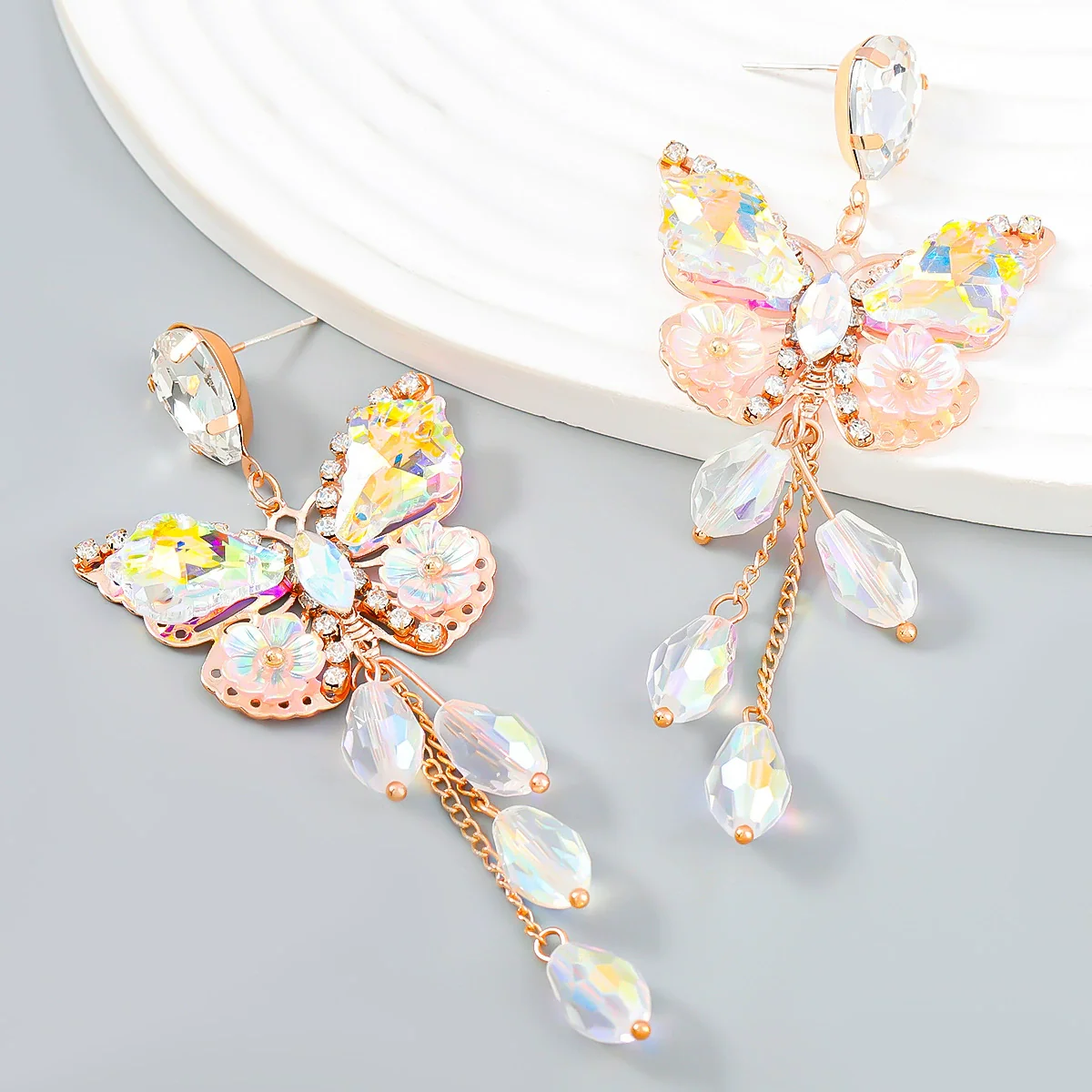 Wholesale Alloy Diamond Animals Zodiac Style Long Tassel Earrings For Women - Image 2