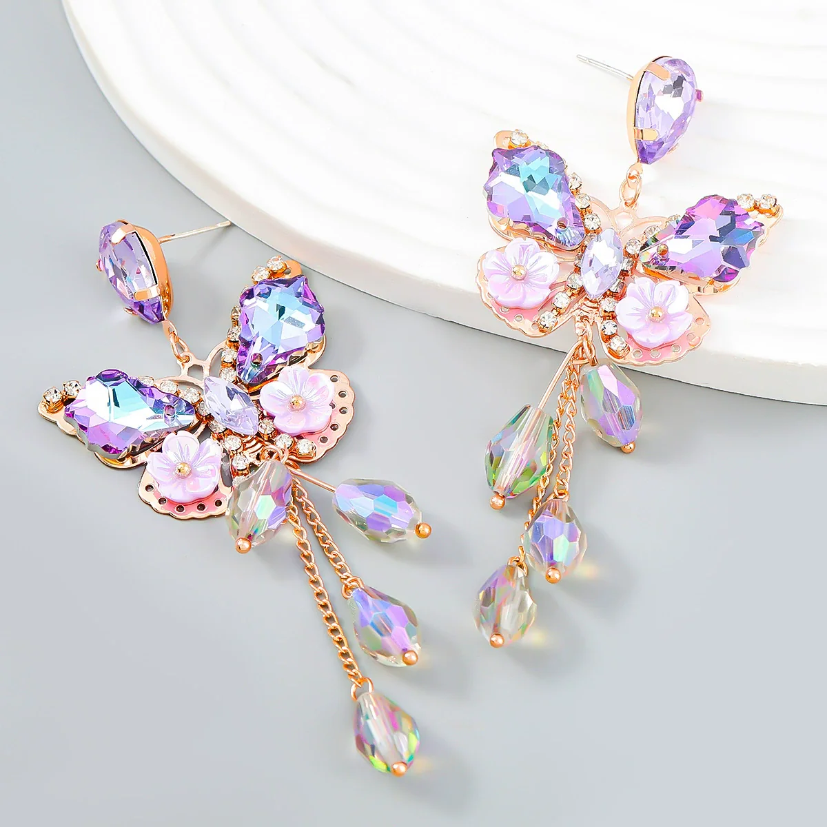 Wholesale Alloy Diamond Animals Zodiac Style Long Tassel Earrings For Women - Image 3