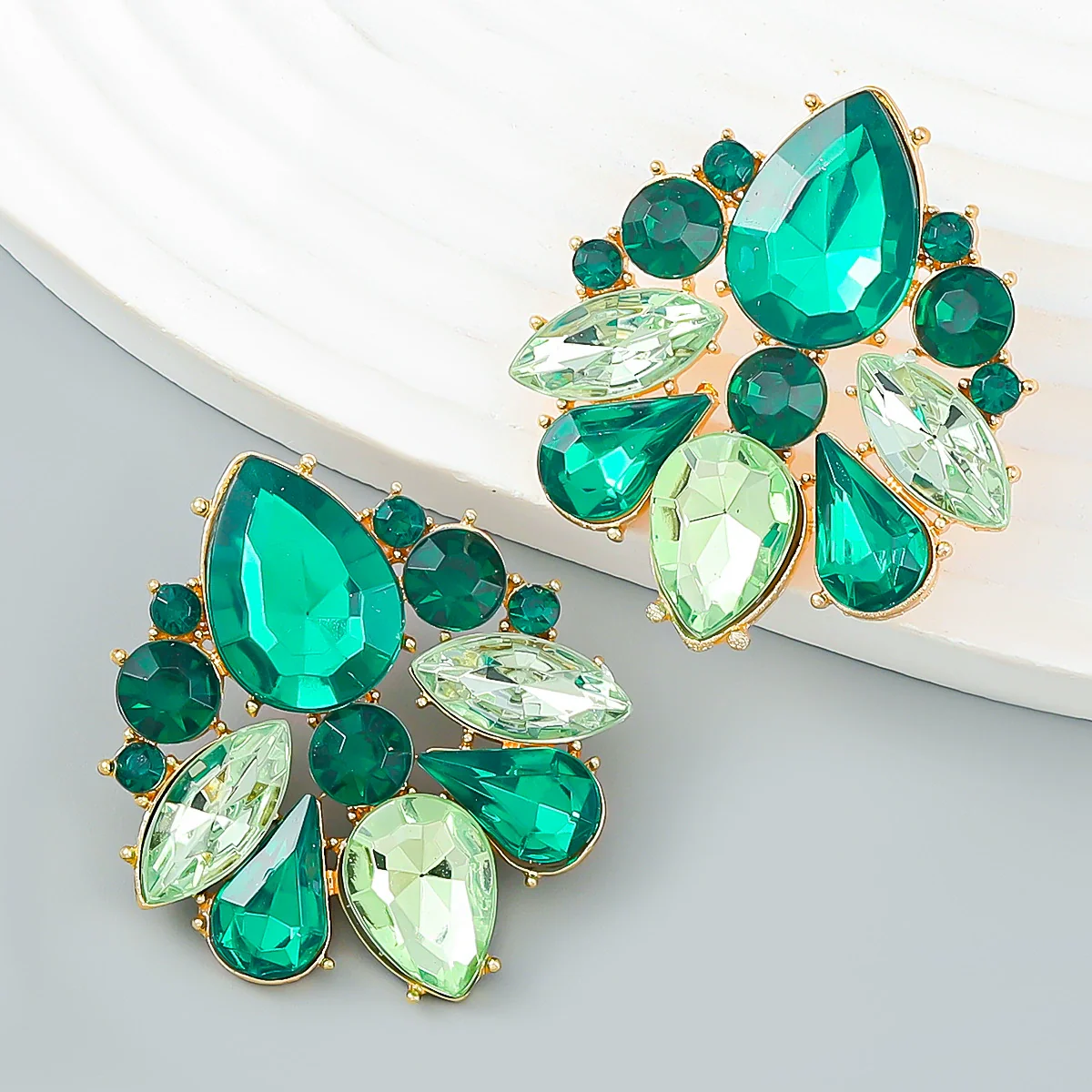 Wholesale Alloy Diamond Geometric Earrings For Women - Image 4