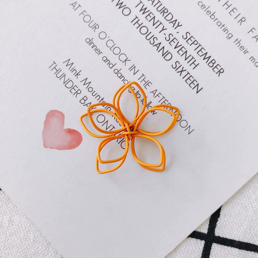 Wholesale Alloy Ear Jewelry Accessories With Color Petals Double Hollow Flowers And Baking Paint - Image 12