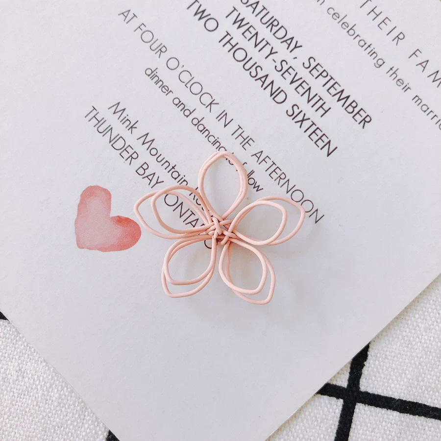 Wholesale Alloy Ear Jewelry Accessories With Color Petals Double Hollow Flowers And Baking Paint - Image 6