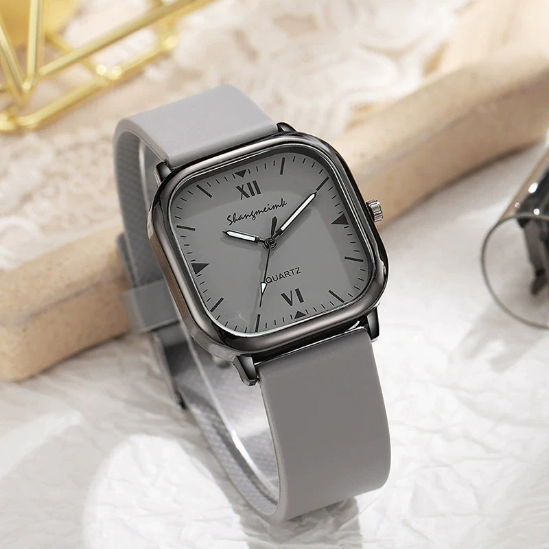Wholesale Alloy Faux Leather Unisex Square Quartz Watch Simple Trend Leisure Style - Image 2