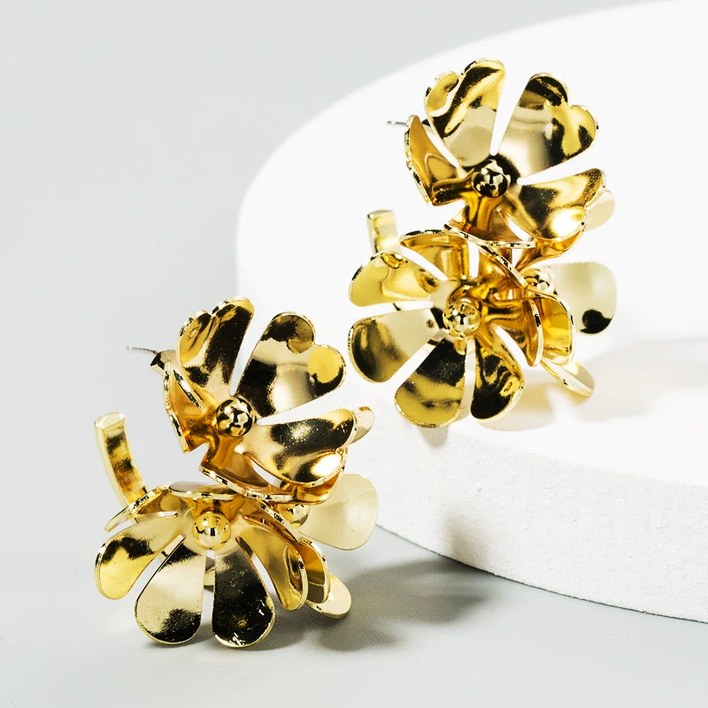 Wholesale Alloy Flower Earrings Electroplated Women's Fashionable Exaggerated Multi Layer Large Petal All Match - Image 6
