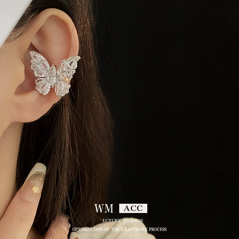 Wholesale Alloy Geometric Butterfly Women's Cold Style Fashion Light Luxury Ear Bone Clip Earrings With Electroplating - Image 3