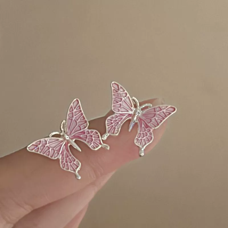Wholesale Alloy Geometric Butterfly Women's Cold Style Fashion Light Luxury Ear Bone Clip Earrings With Electroplating - Image 32