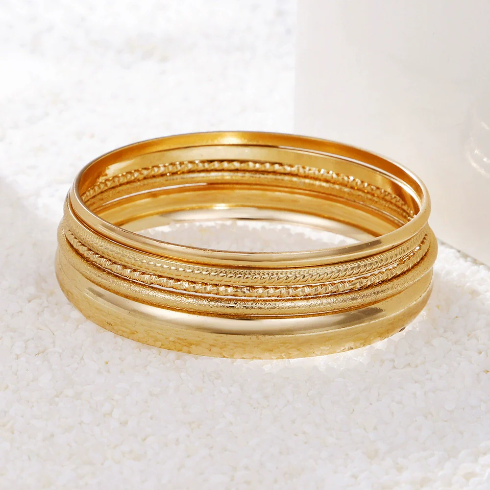 Wholesale Alloy Geometric Electroplated Multilayer Stacked Unisex And Women's Bracelet 6Piece Set - Image 11