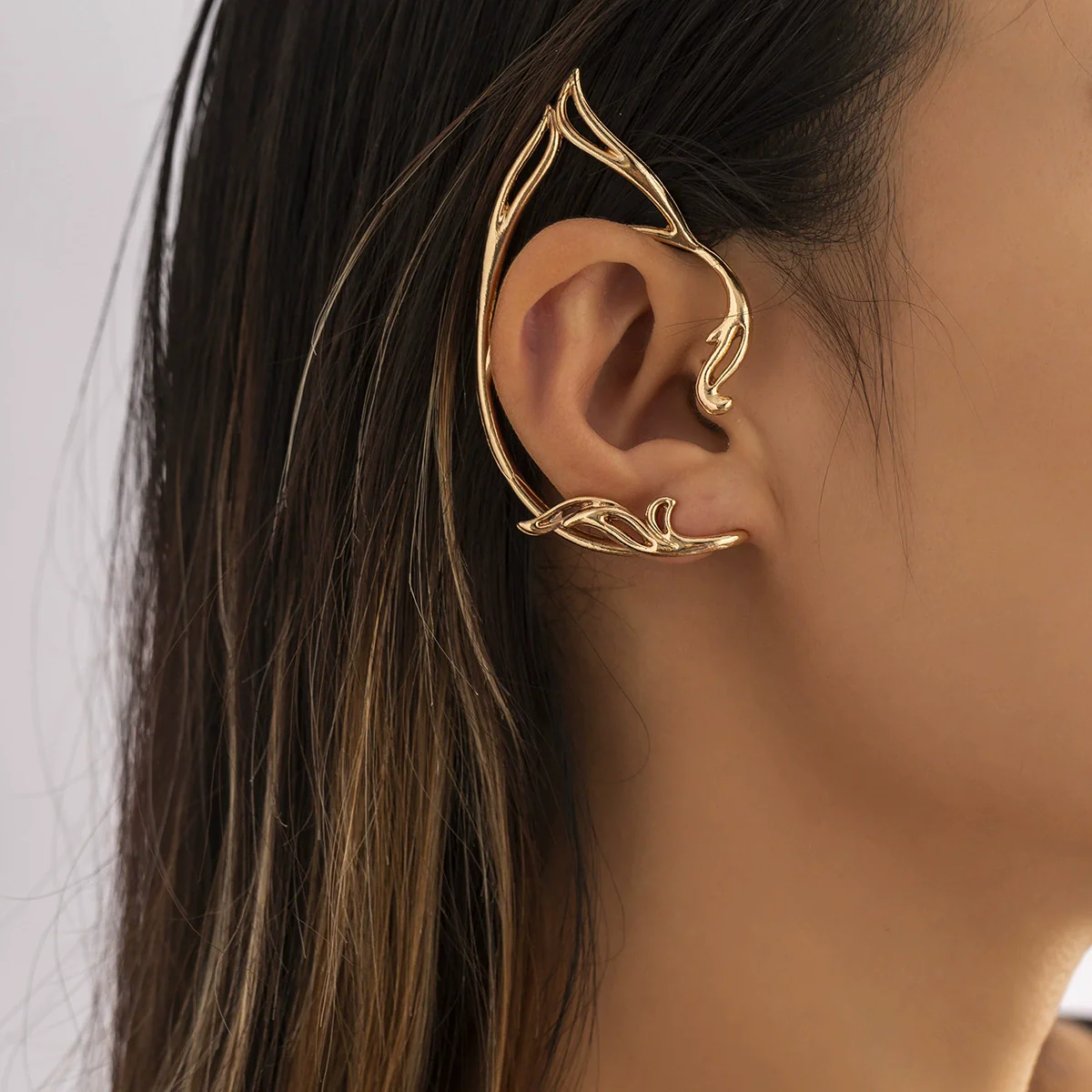 Wholesale Alloy Geometric Hollow Cat Ear Ear Clips And Hanging Earrings For Women - Image 3