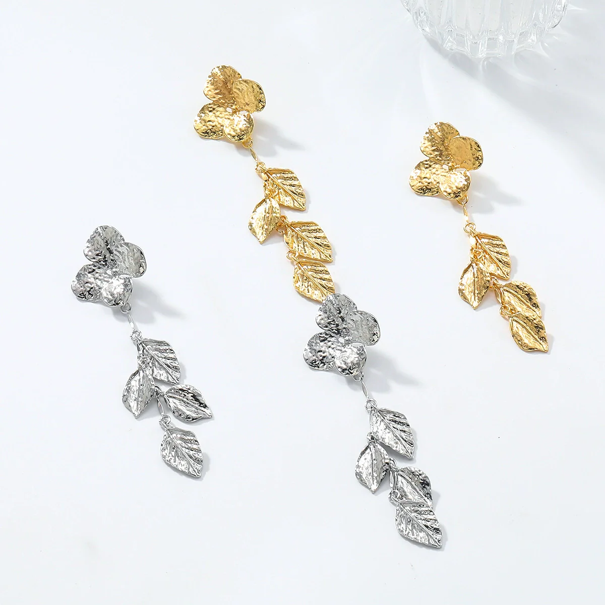 Wholesale Alloy Geometric Leaf Petals Pleated Tassel Earrings For Women Light Luxury Style Electroplated - Image 4