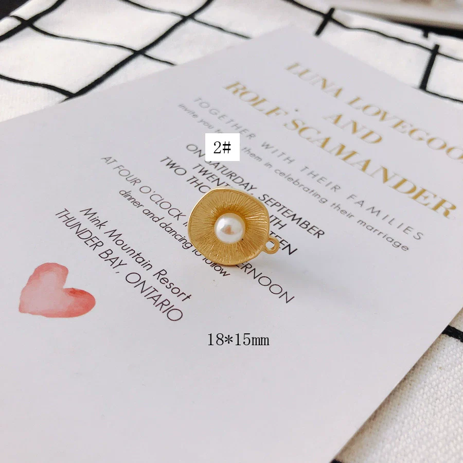 Wholesale Alloy Geometric Pearl Flower Shaped Diy Jewelry Accessories Earrings Bracelet Pendant With Electroplating - Image 7