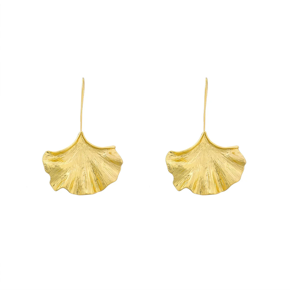 Wholesale Alloy Ginkgo Leaf Fashion Exaggerated Vintage Electroplated Women's Earrings - Image 5
