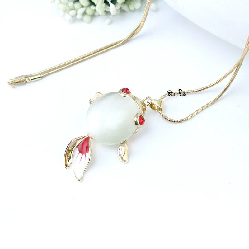 Wholesale Alloy Goldfish Pendant Necklace With O Chain Vintage Style Electroplated - Image 2