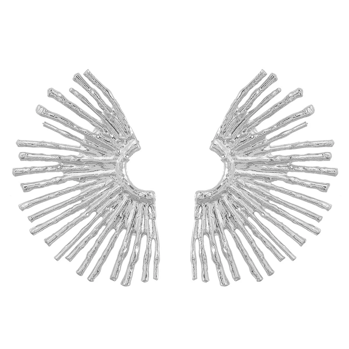 Wholesale Alloy Half Sunflower Women's Ear Jewelry With Electroplating And Vintage Metallic Style - Image 5