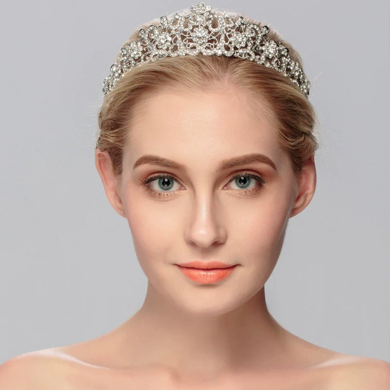 Wholesale Alloy Handmade Retro Baroque Round Cake Crown Diamond Headband Women's Hair Accessories - Image 3