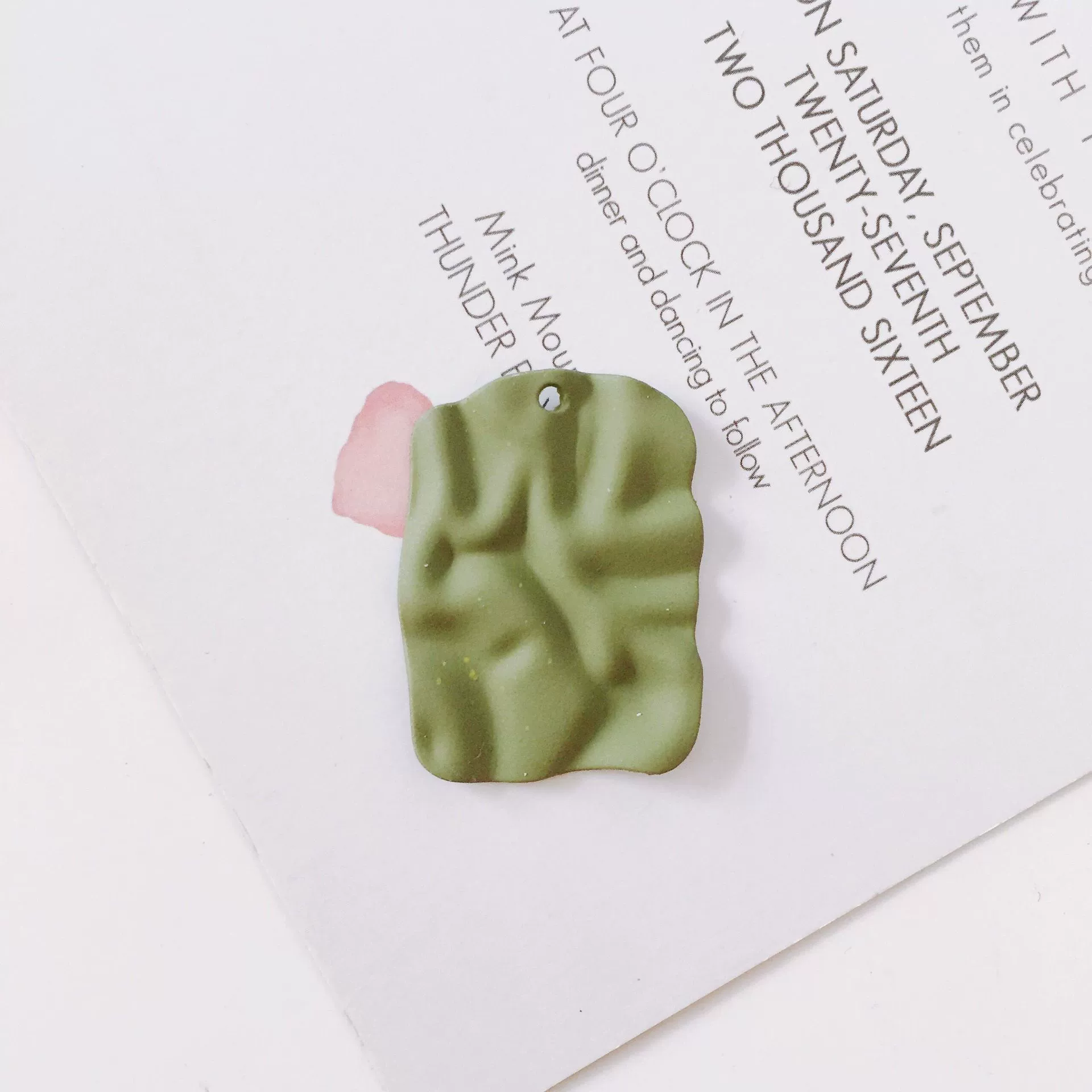 Wholesale Alloy Jewelry Accessories With Baking Paint Wave Surface And Irregular Rectangular Pendant - Image 7