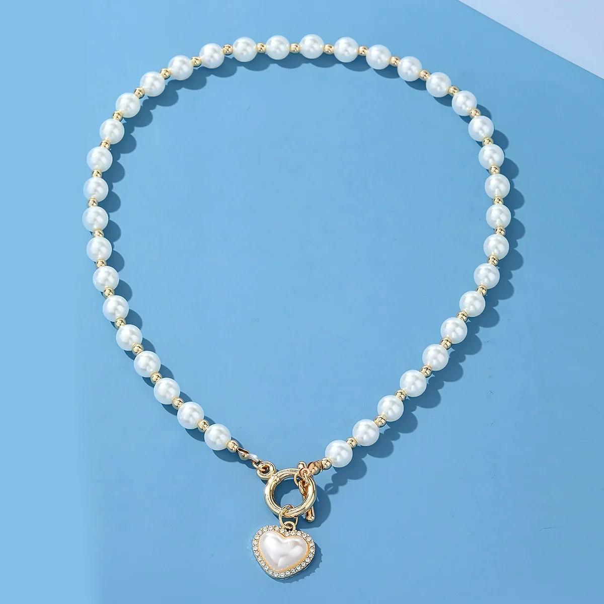 Wholesale Alloy Pearl Chain Necklace With Diamond And Geometric Design For Women French Retro Style - Image 2