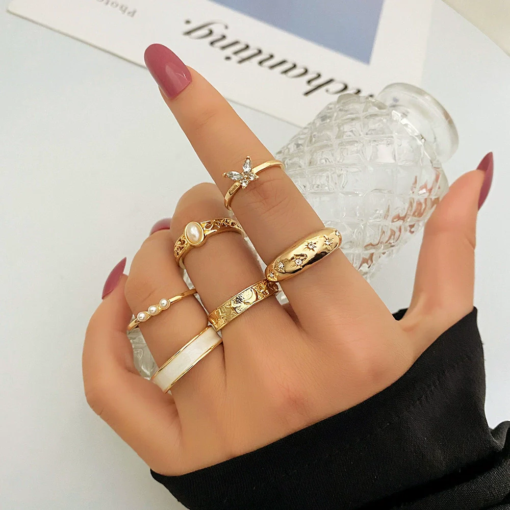 Wholesale Alloy Retro Geometric Animal Style Oil Dripping Butterfly Ring Set With Electroplating For Women