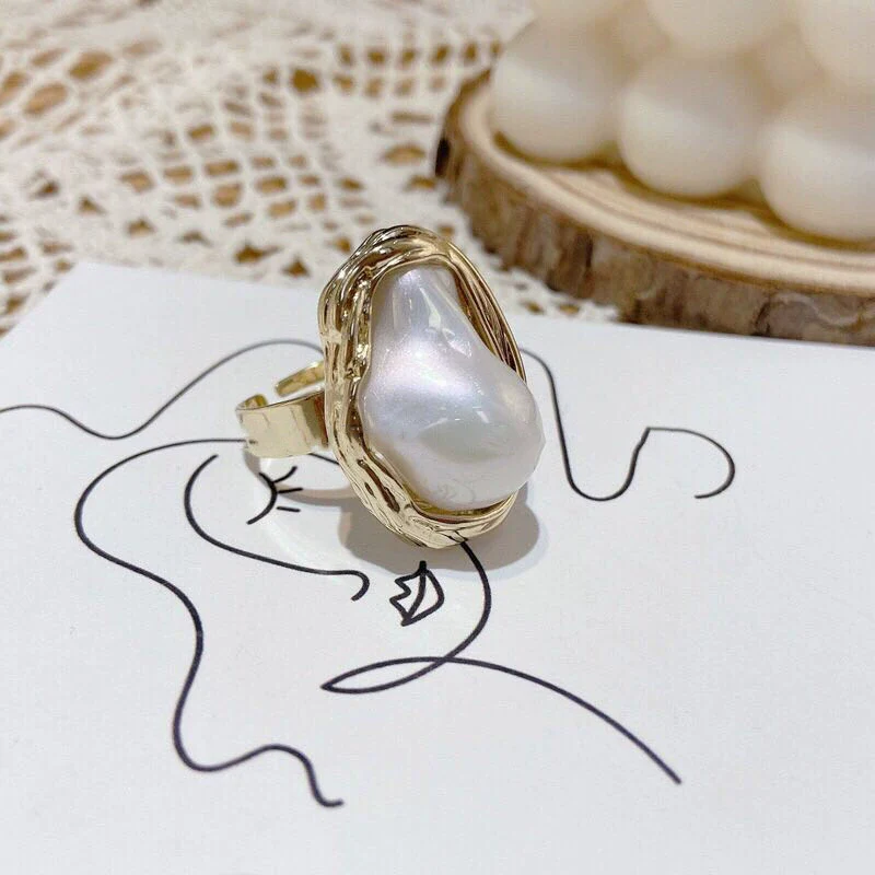 Wholesale Alloy Retro Geometric Asymmetrical Ushaped Pearl Ring For Women With Electroplating Treatment - Image 6