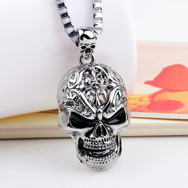 Wholesale Alloy Skull Head Geometric Hiphop Long Necklace Pendant With Box Chain And Electroplating For Men And Women - Image 3