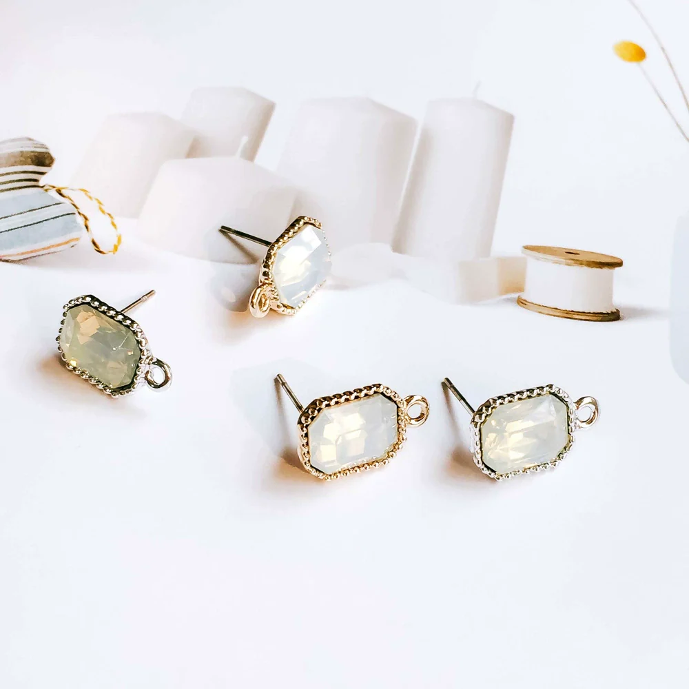 Wholesale Alloy Square Electroplated Earrings For Female As Allmatch Niche Jewelry Accessories