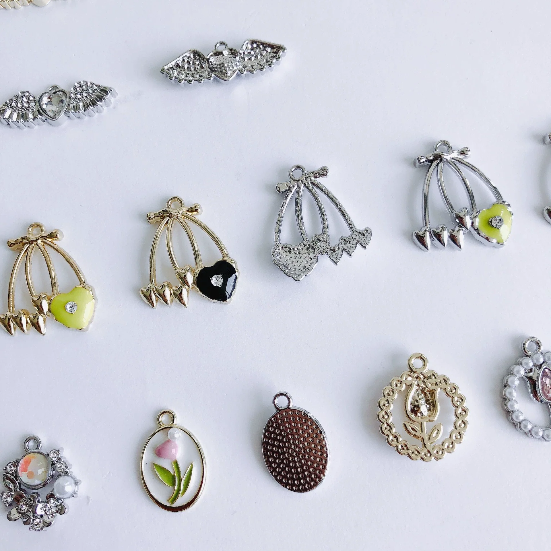 Wholesale Alloy Torus Tassel Pendant Jewelry Accessories With Electroplating Treatment - Image 4